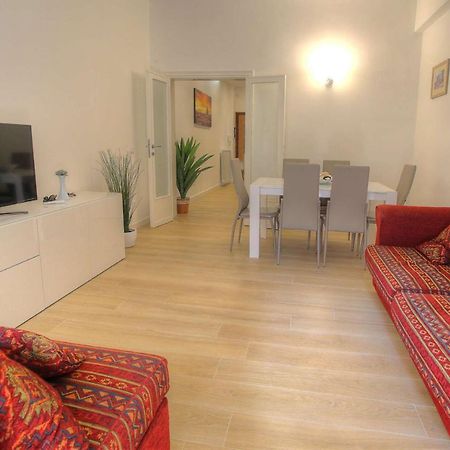 Ferienwohnung Holiday Aroma Exterior foto