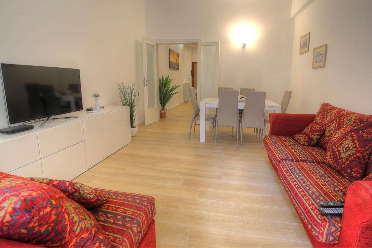 Ferienwohnung Holiday Aroma Exterior foto