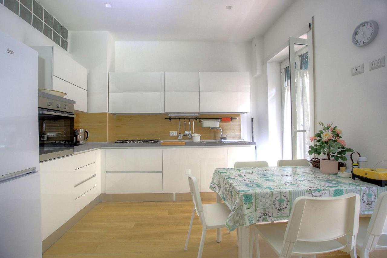 Ferienwohnung Holiday Aroma Exterior foto