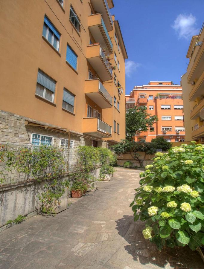 Ferienwohnung Holiday Aroma Exterior foto